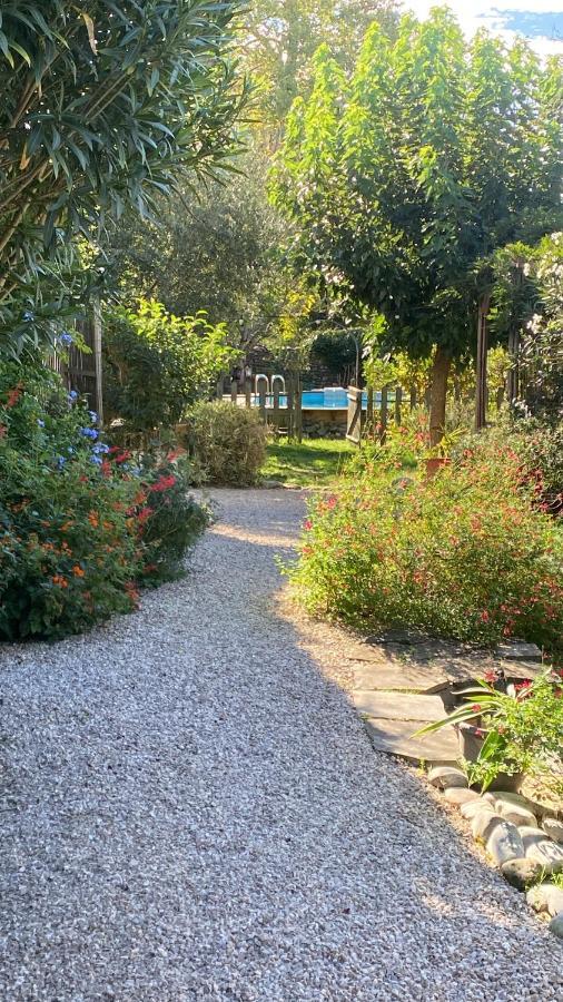 La Poterie Bed & Breakfast Carresse Exterior photo